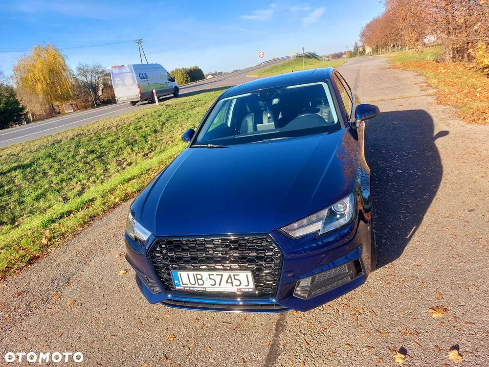 Audi A4 Limousine - 5