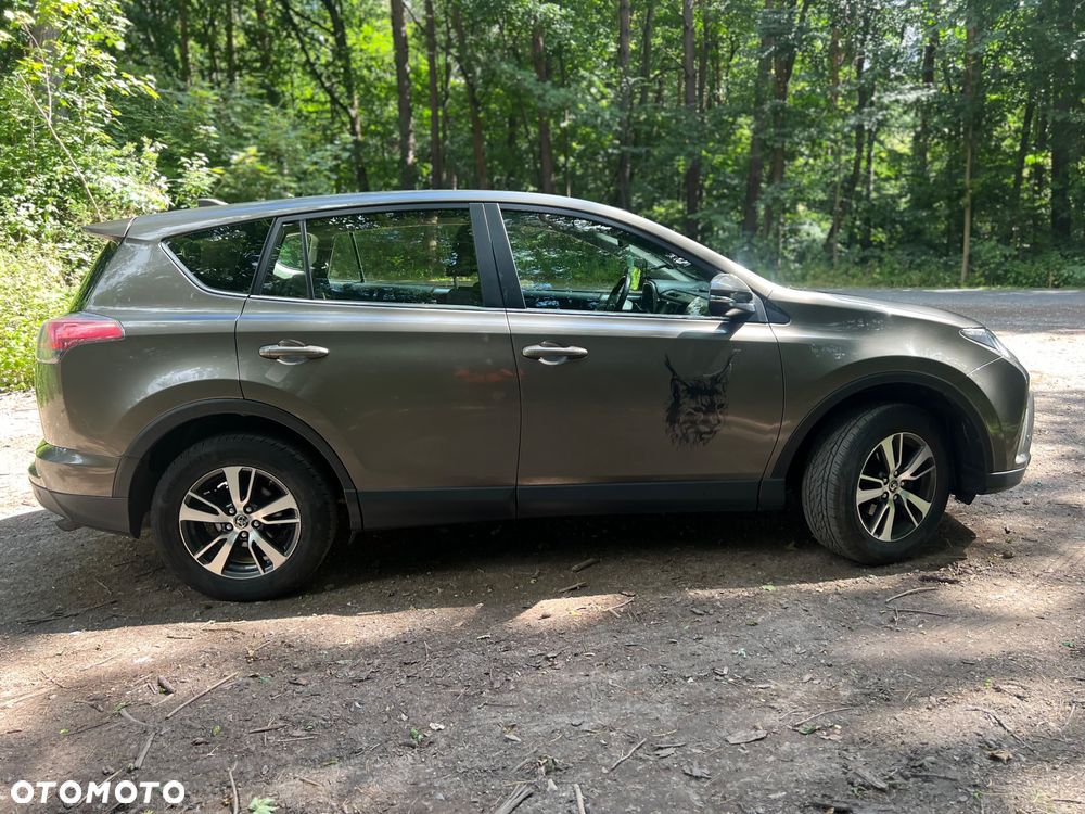 Toyota RAV4 2.0 Active 4x4 - 11