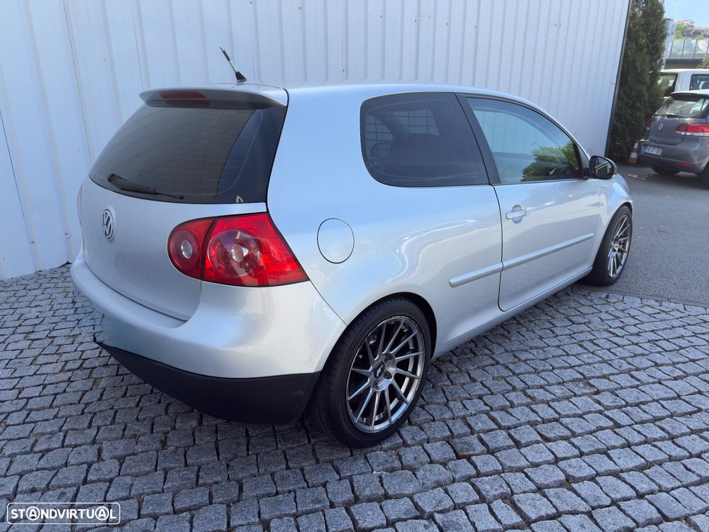 VW Golf 1.9 TDi 6V Confortline - 16