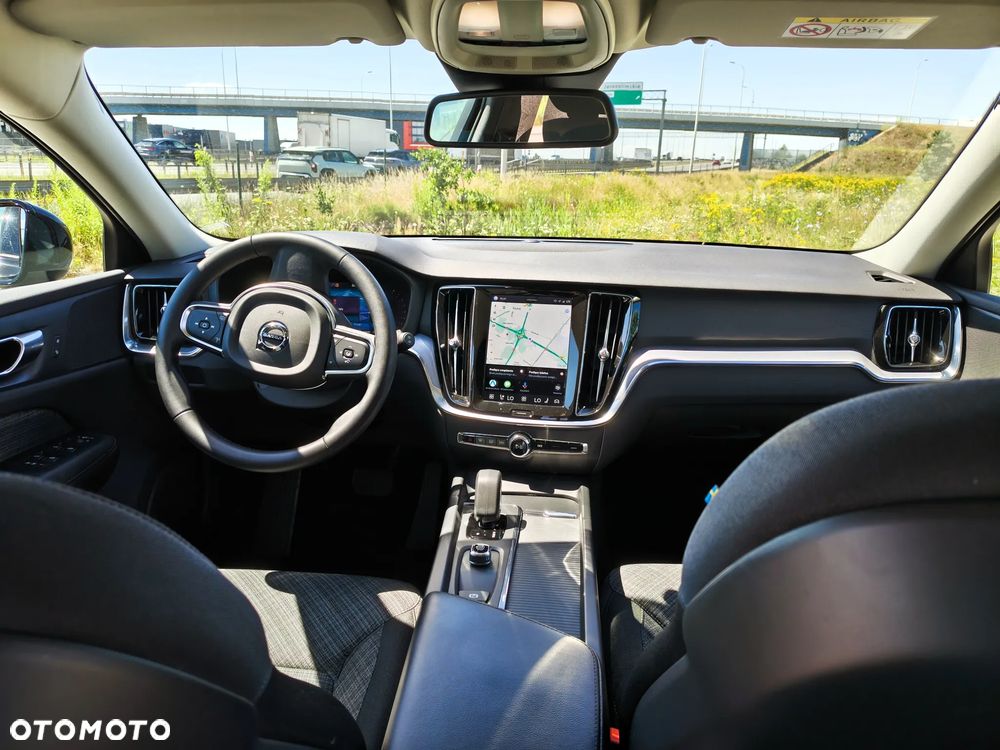 Volvo V60 B3 B Essential - 10