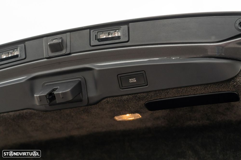 Bentley Continental GT V8 S - 11