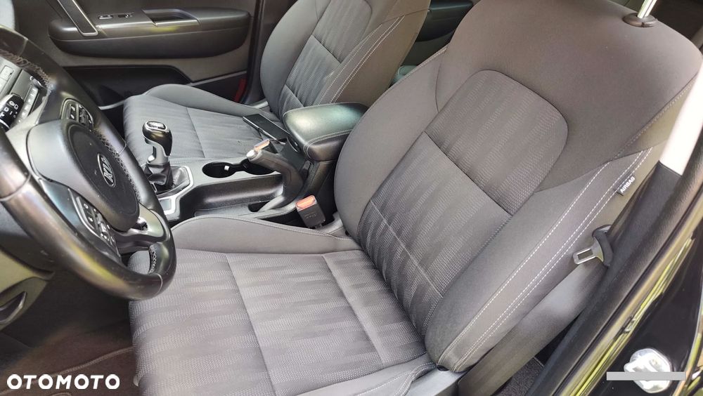 Kia Sportage 1.7 CRDI Business Line L 2WD - 10