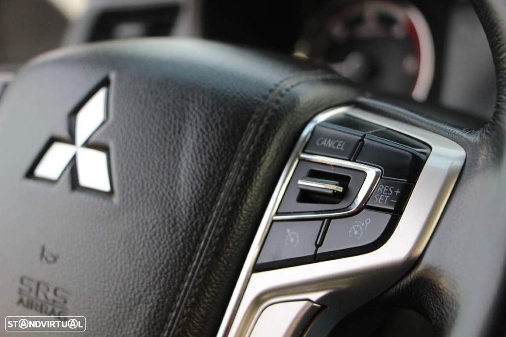 Mitsubishi L200 2.3 DI-D Strakar Space Cab Intense 4WD - 16