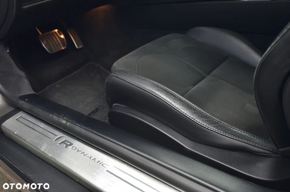 Jaguar F-Type Coupe P300 R-Dynamic - 31