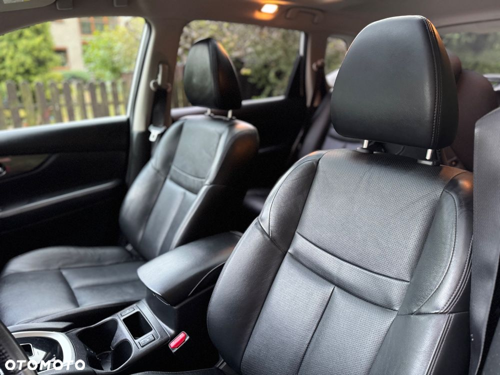 Nissan X-Trail 2.0 dCi Tekna 2WD Xtronic 7os - 10