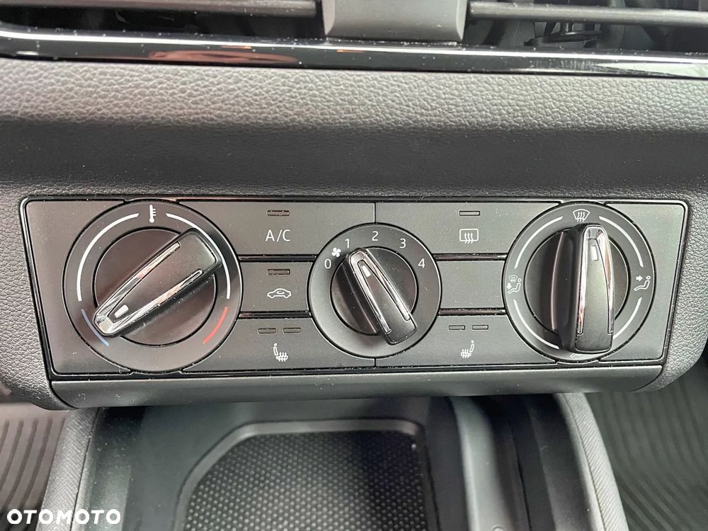 Skoda Kamiq 1.0 TSI Active - 15