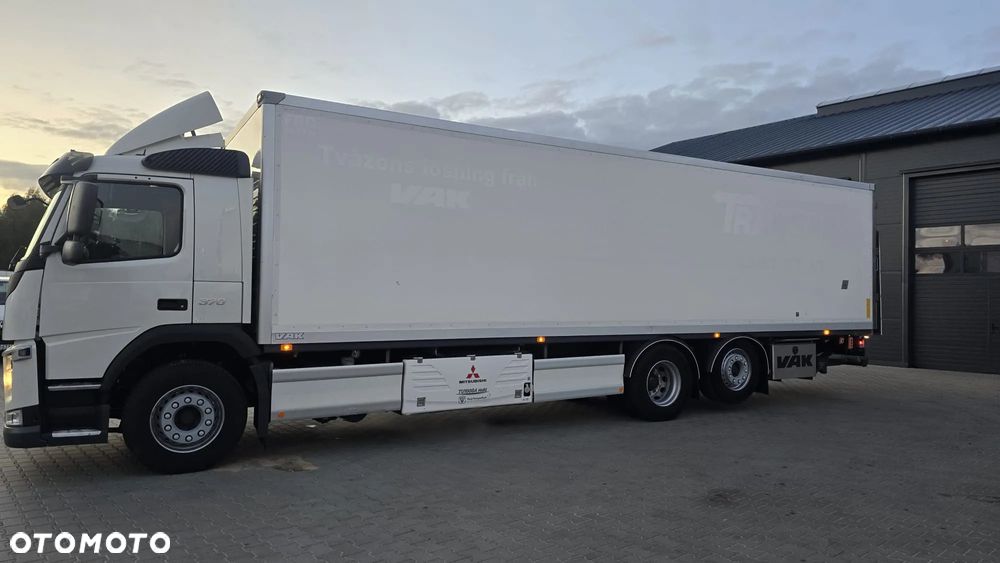 Volvo FM 370 Euro 6 6x2 długa 9.3m 22 palety! super stan! niski przebieg! świeży import! - 12
