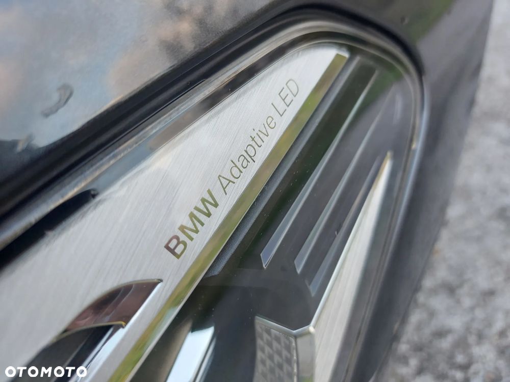BMW Seria 5 520d Touring Luxury Line - 11