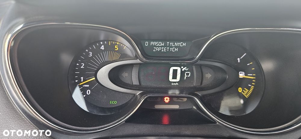 Renault Captur dCi 90 EDC Dynamique - 33