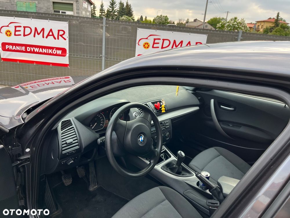 BMW Seria 1 116i - 7