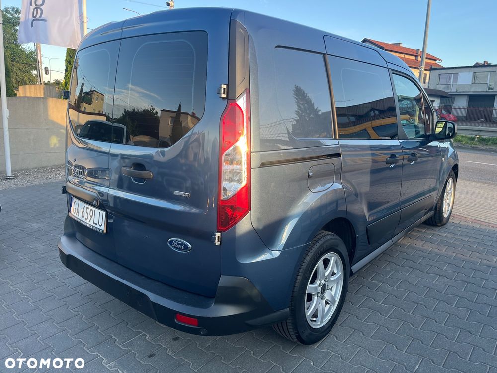 Ford Transit Connect - 8