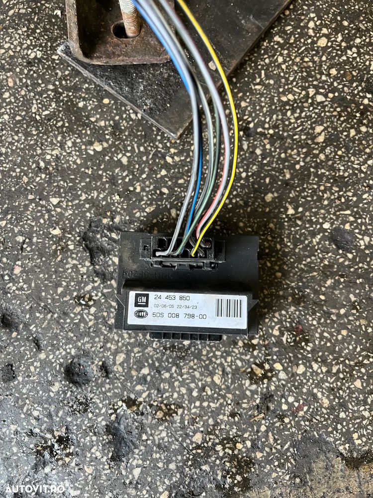 Carlig cui tractare Opel Astra H hatchback 2007 - 7