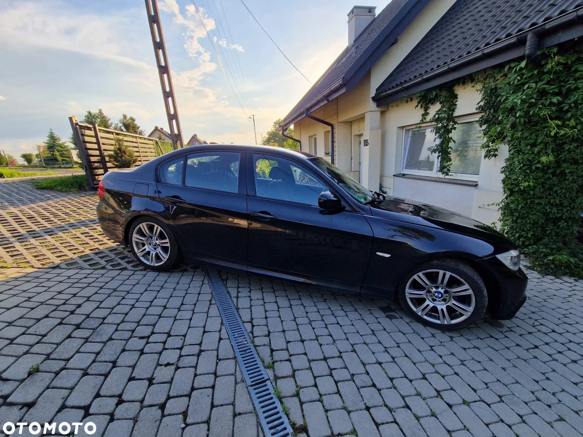 BMW Seria 3 318i - 21