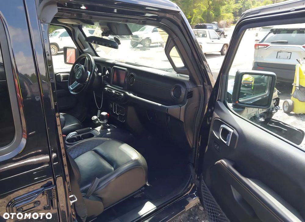 Jeep Wrangler Unlimited GME 2.0 Turbo Sahara - 5