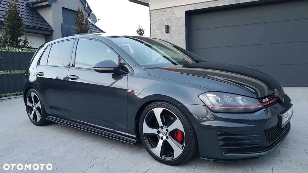 Volkswagen Golf 2.0 TSI BMT GTI Performance DSG - 30
