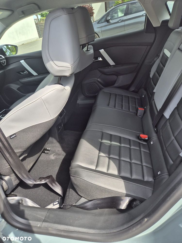 Citroën C4 Hybrid 136 ë-DSC6 PLUS - 25