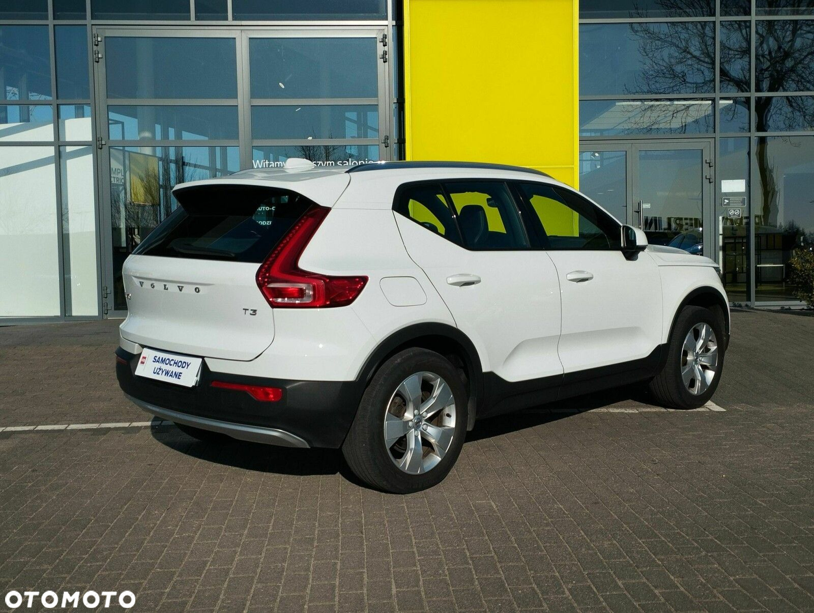 Volvo XC 40 T3 Momentum Pro - 6