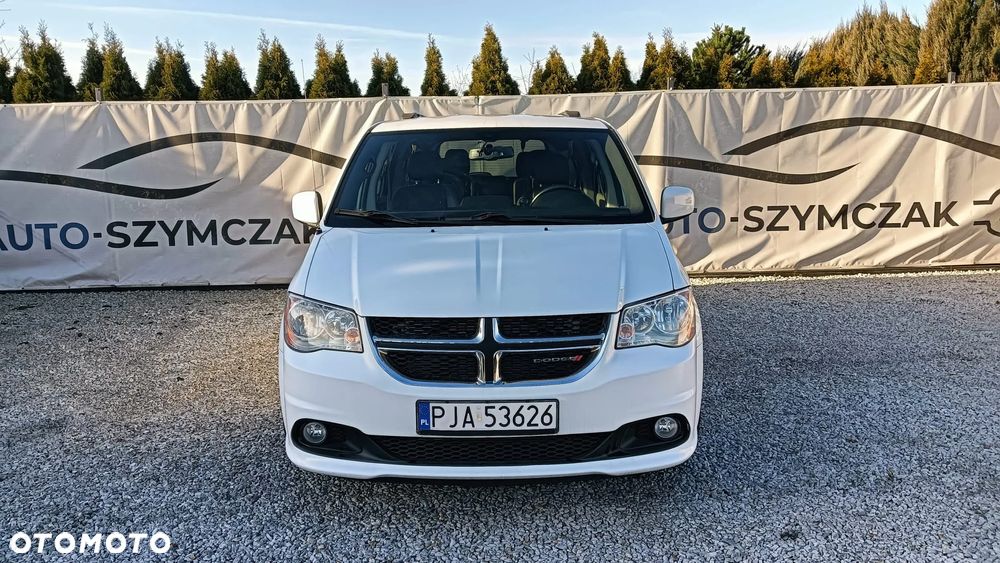 Dodge Caravan - 9
