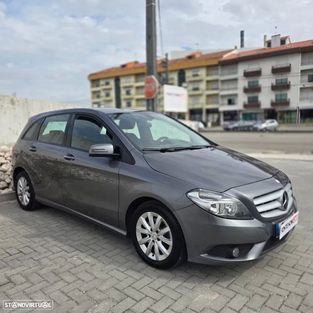 Mercedes-Benz A 200 CDI (BlueEFFICIENCY) Urban - 6