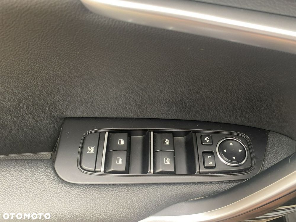 Kia ProCeed - 25