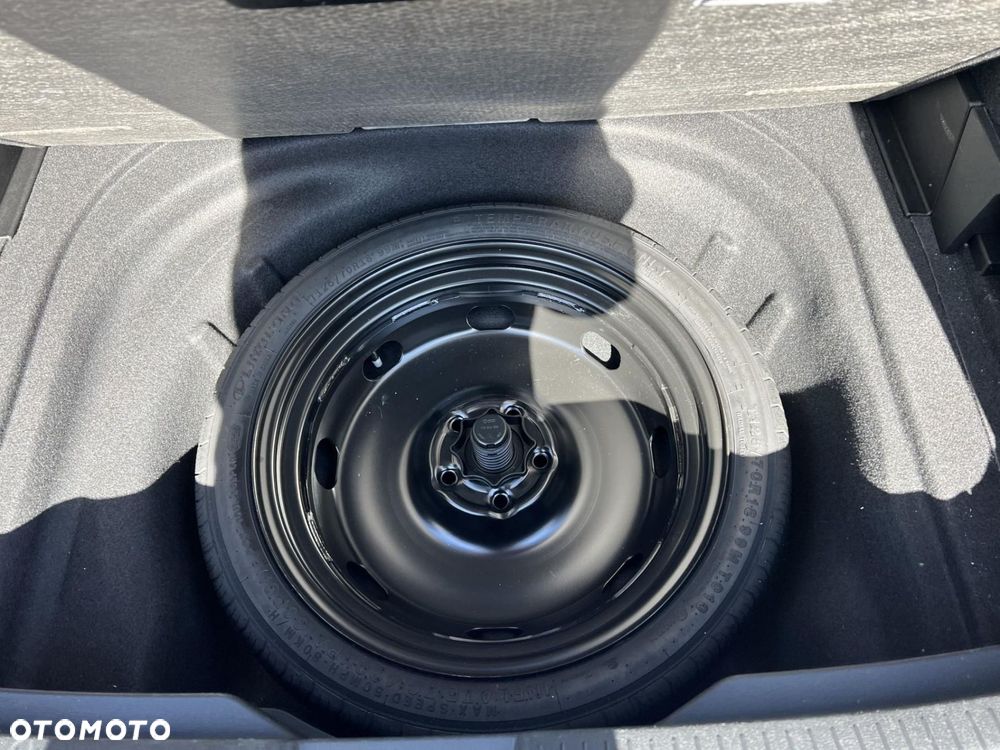 Volkswagen Golf 1.5 eTSI EVO R-Line DSG - 36