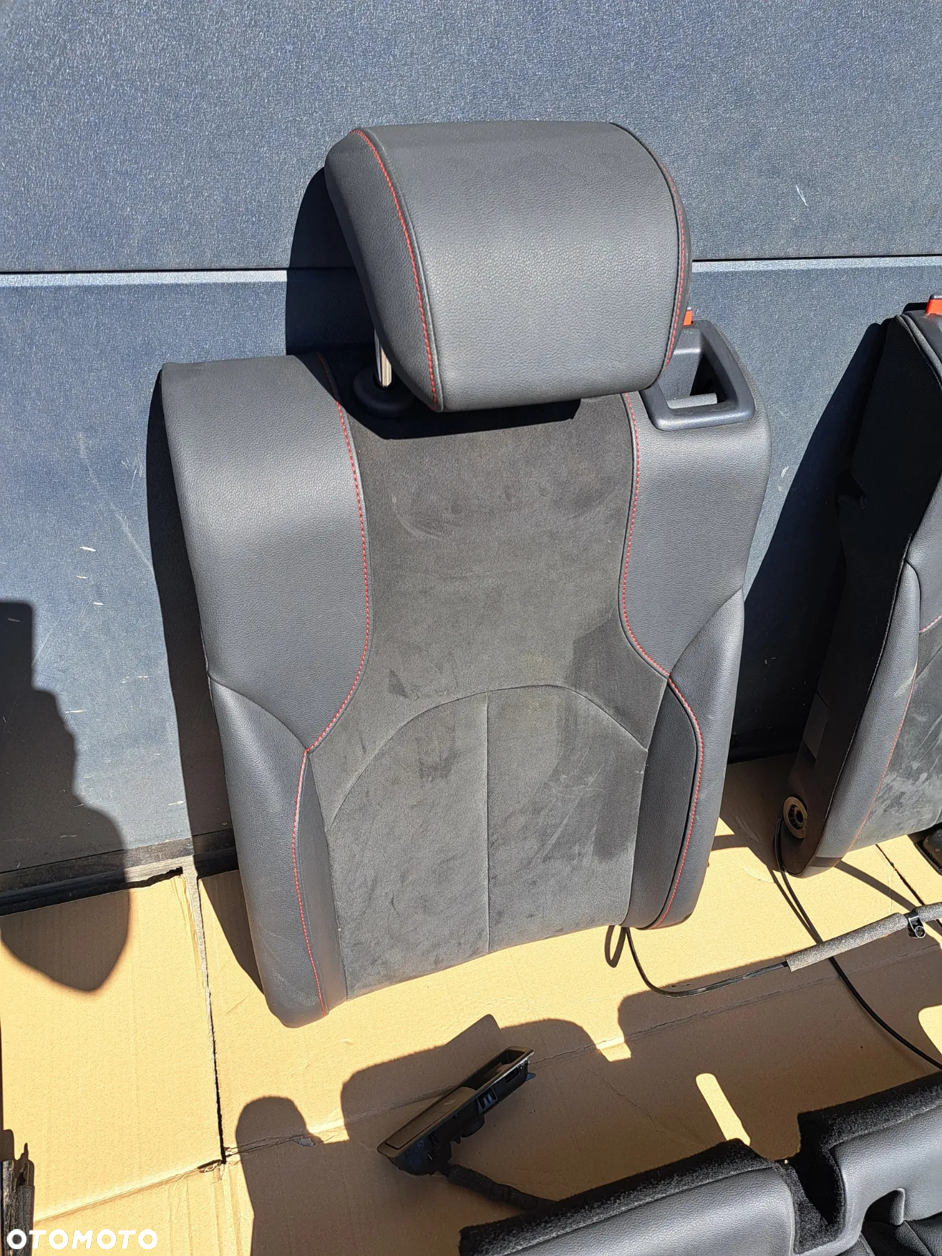 Seat Leon III lift kombi fotele fr komplet kanapa fotel kierowcy pasażera alcantara czerwona nitka - 5