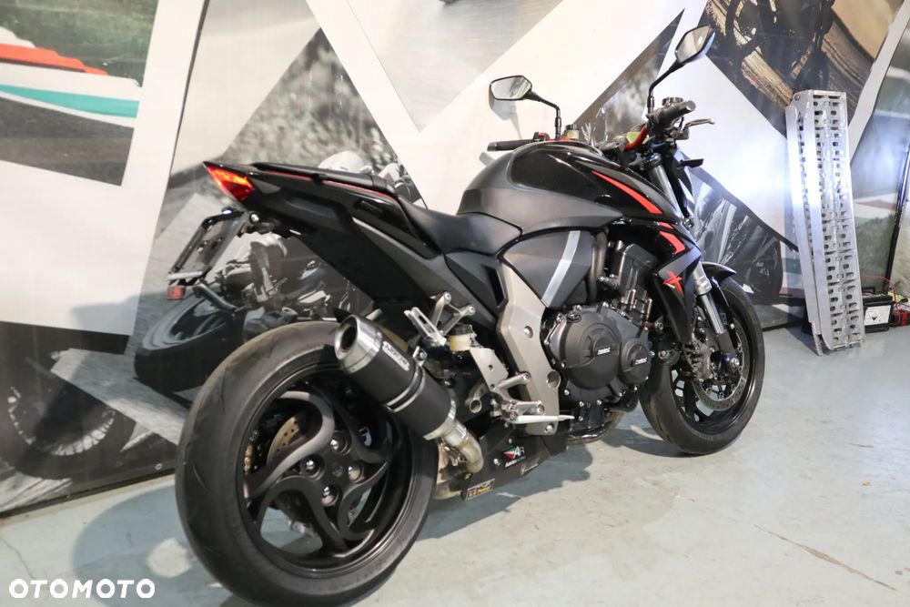 Honda CB - 21