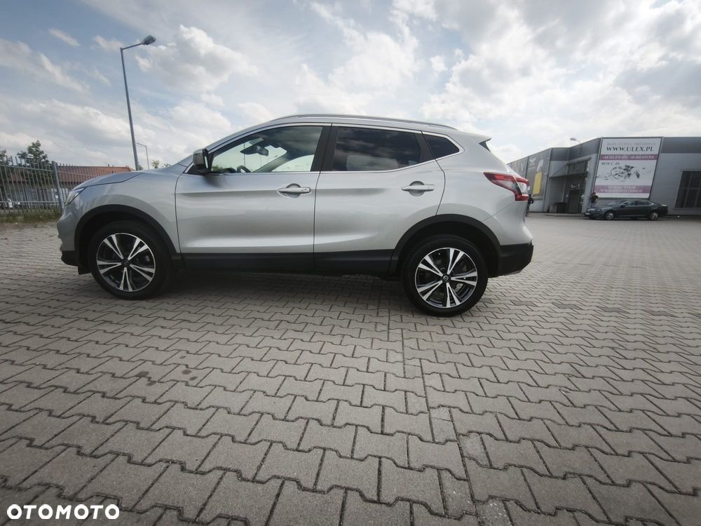 Nissan Qashqai 1.3 DIG-T N-Connecta - 6