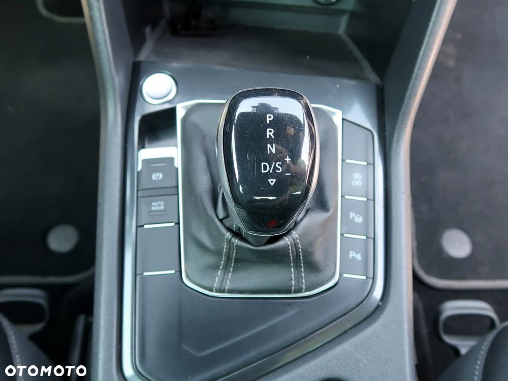 Volkswagen Tiguan 1.5 TSI EVO R-Line DSG - 19