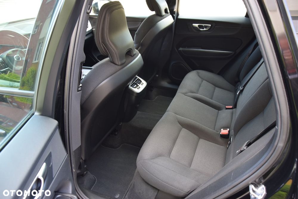 Volvo XC 60 B4 D AWD Geartronic Inscription - 14