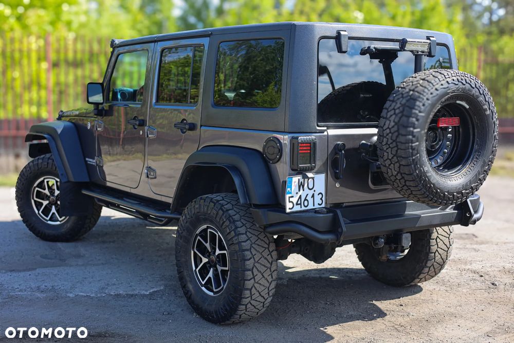 Jeep Wrangler - 3