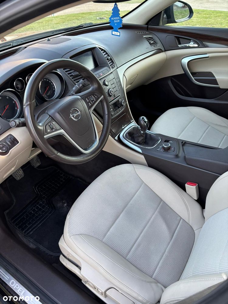 Opel Insignia 2.0 CDTI - 14