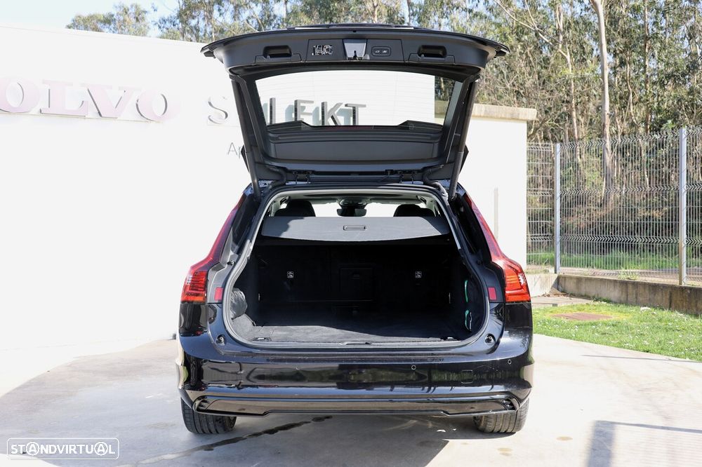 Volvo V90 2.0 T6 PHEV Plus Dark AWD - 5