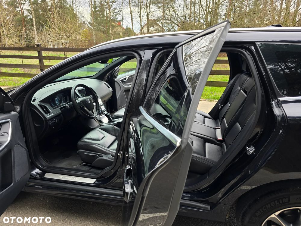 Volvo XC 60 D4 Drive-E Ocean Race - 18