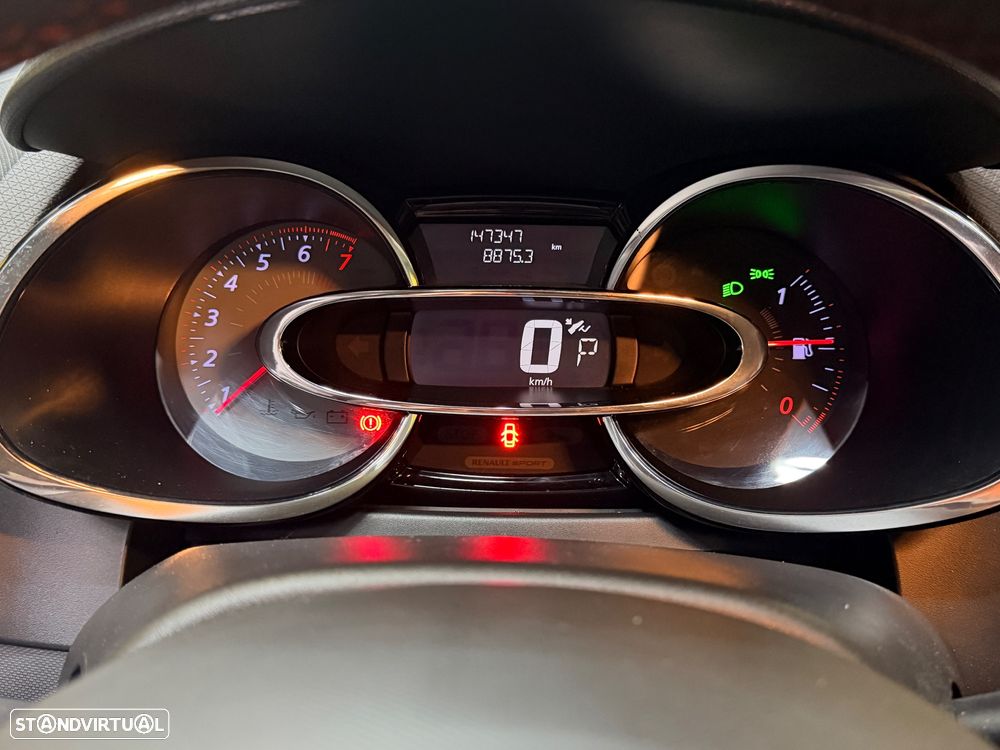 Renault Clio 1.6 Turbo R.S. EDC Sport - 33