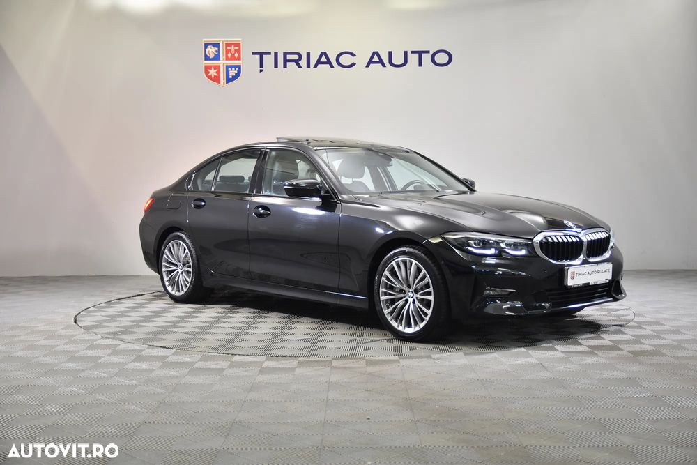 BMW Seria 3 330i xDrive AT - 7