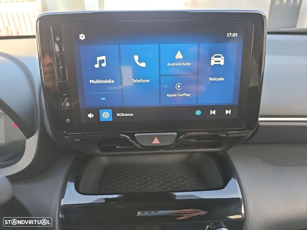 Toyota Yaris Cross 1.5 HDF Comfort Plus - 23