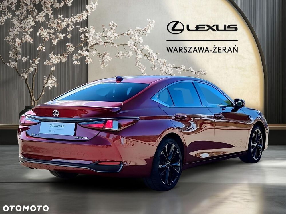 Lexus ES 300h F Sport Edition - 8