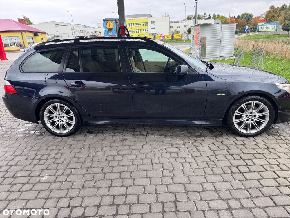 BMW Seria 5 530xi - 25