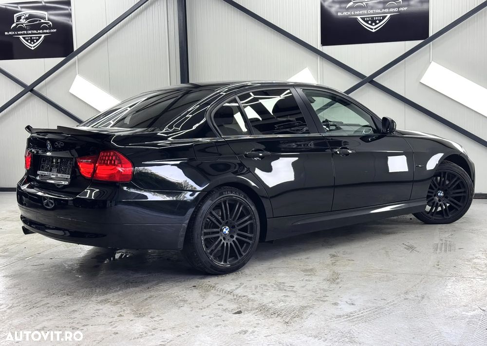 BMW Seria 3 320d DPF Aut. Edition Sport - 8