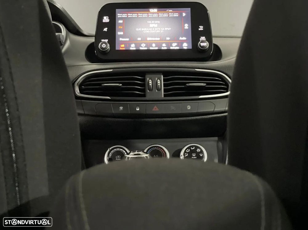 Fiat Tipo Cross - 10