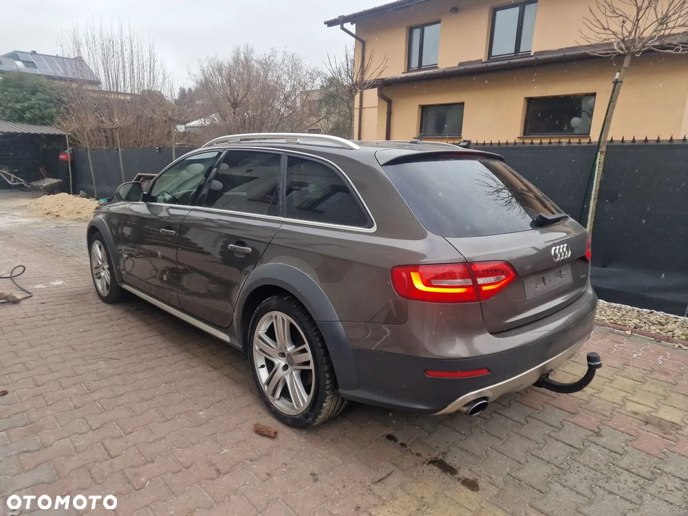 Audi A4 Allroad - 6