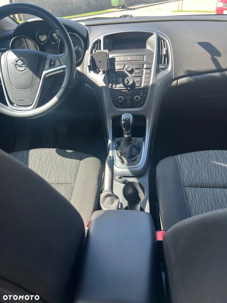 Opel Astra 1.6 Business - 22