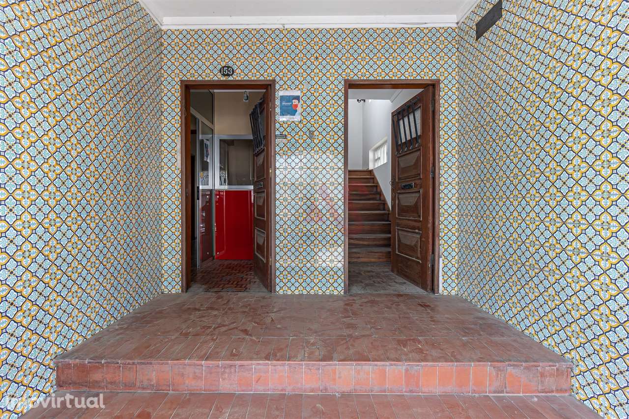 Moradia T8 no Centro de Guimarães – Oportunidade para Investimento e R - Grande imagem: 3/52