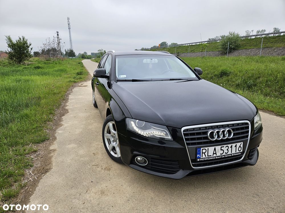 Audi A4 Avant 2.0 TDI - 9
