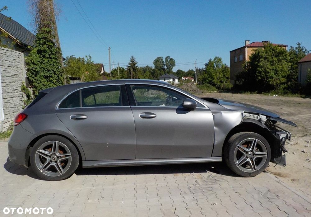 Mercedes-Benz Klasa A 200 AMG Line 7G-DCT - 14