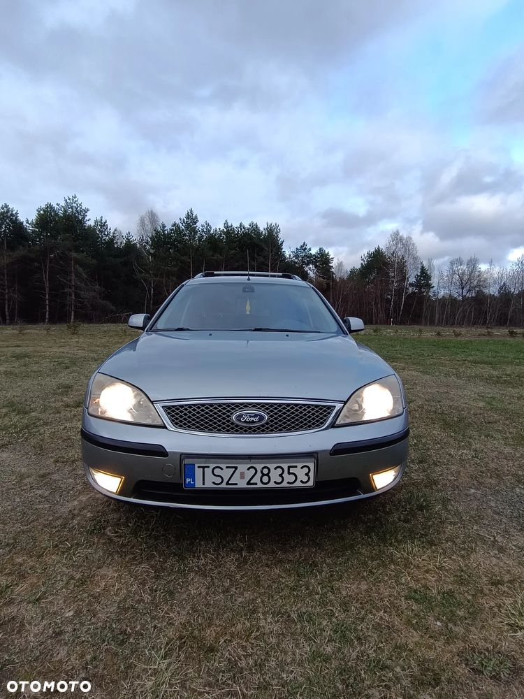 Ford Mondeo Turnier 2.0 TDCi Titanium - 17