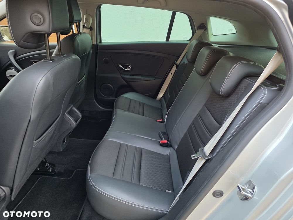 Renault Megane ENERGY dCi 110 Start & Stopp Bose Edition - 9