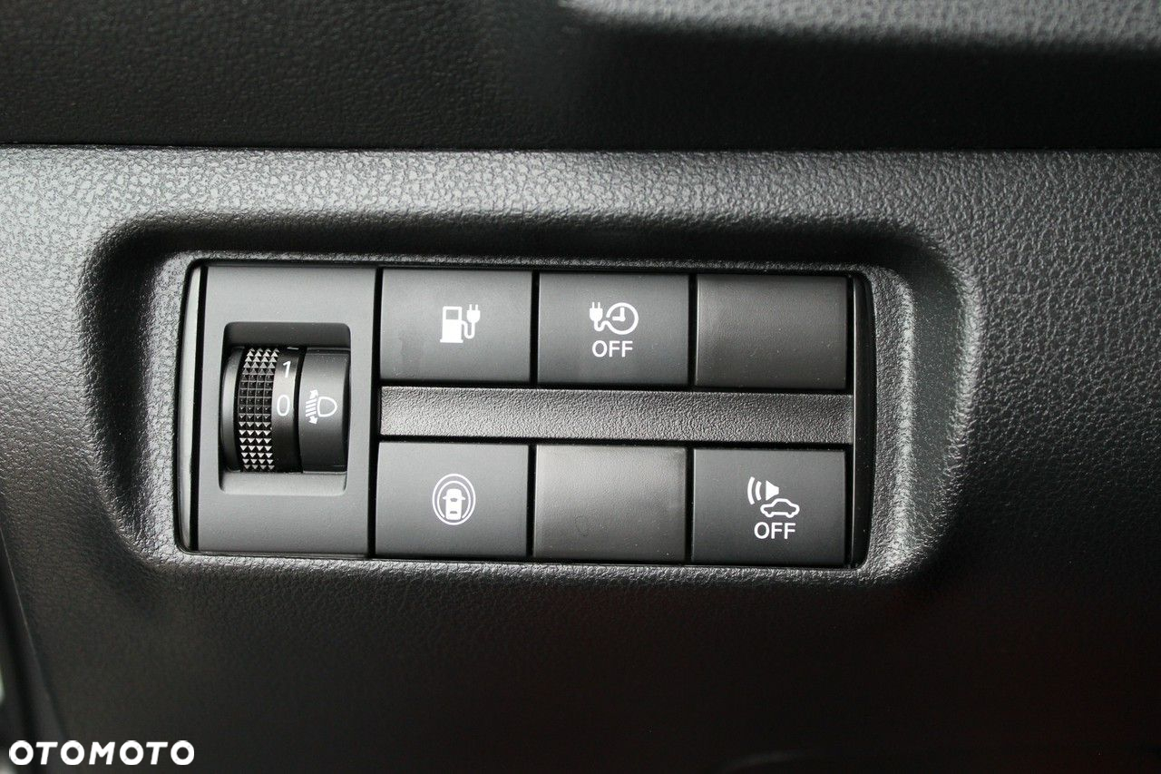 Nissan Leaf - 13