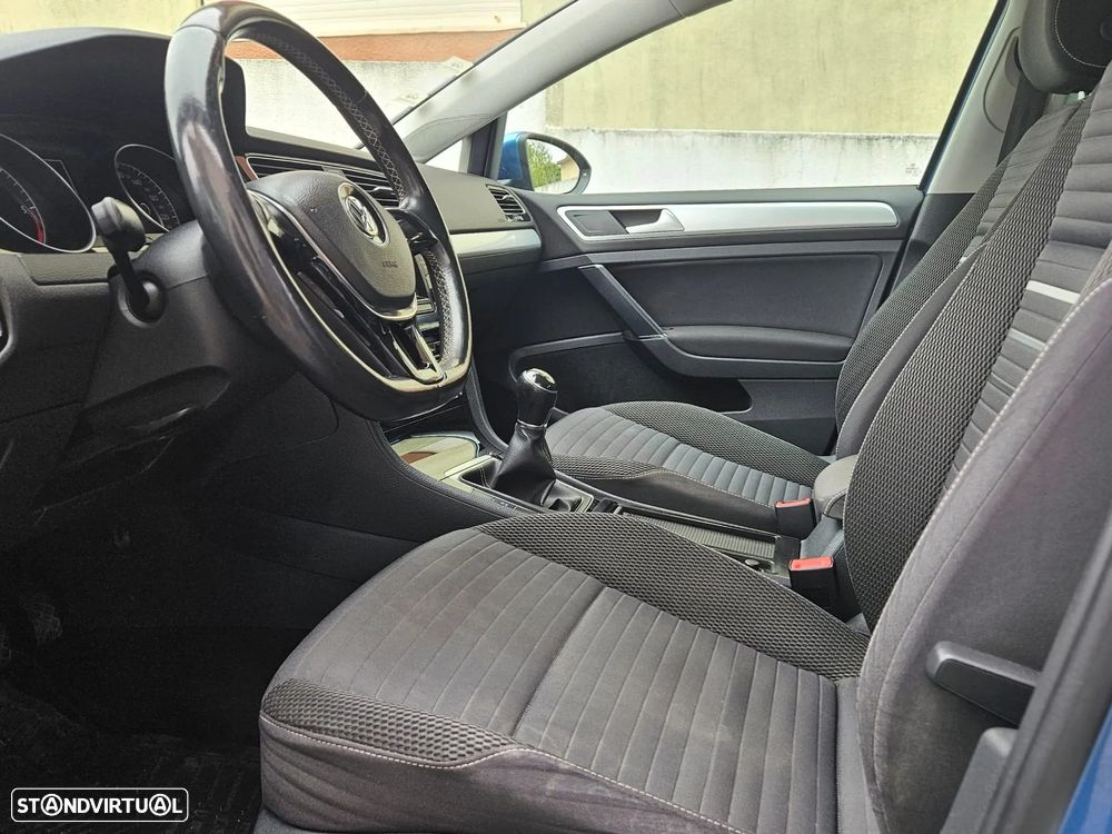 VW Golf 1.6 BlueTDI Cup - 16
